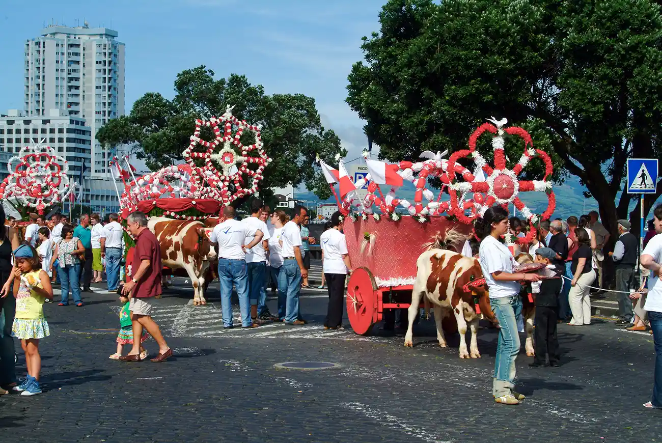 Agricultura e pecuária nas festas do Espírito Santo Festas do Espírito Santo